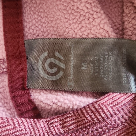 Champion Women’s Hooded Pullover Sweatshirt Reddish Pink Chevron size Medium - Picture 13 of 13